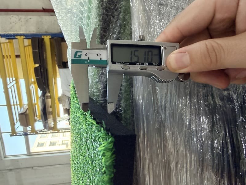 infografia sobre caixas de azulejos versus rolos pesados